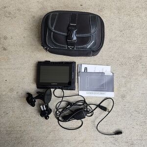 Garmin DriveSmart 51 LMT-S 5" GPS Navigator North America Working When Plugging